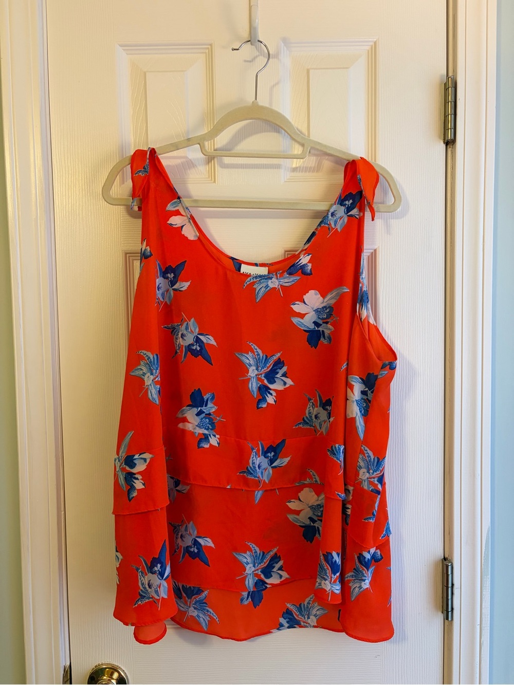 Ava & Viv Orange Floral Tiered Tie-Shoulder Sleeveless Top